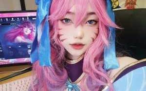 锤石暗星皮肤怎么样，锤石暗星皮肤视频