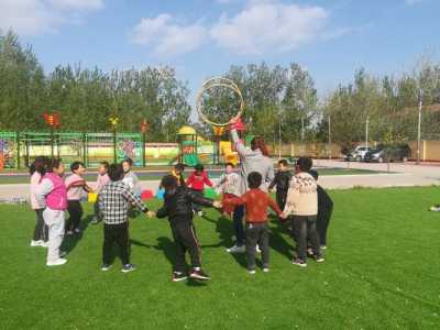 幼儿遊(yóu)戏教(jiào)育的作用-第4张图片 幼儿遊(yóu)戏教(jiào)育的作用-第4张图片